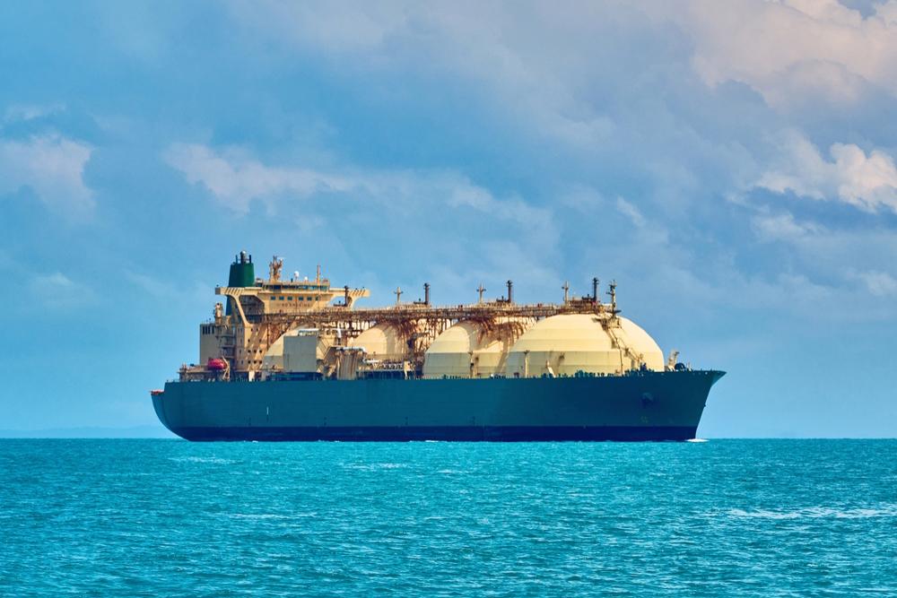 Asian LNG demand surges amid heatwave, US exports shift eastward