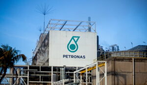 Venture Global and PETRONAS sign 20-year agreement